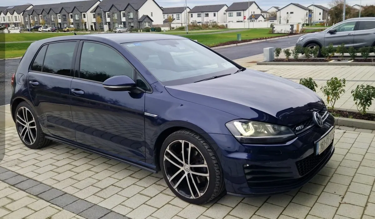 2016 Volkswagen Golf GTD - Image 1