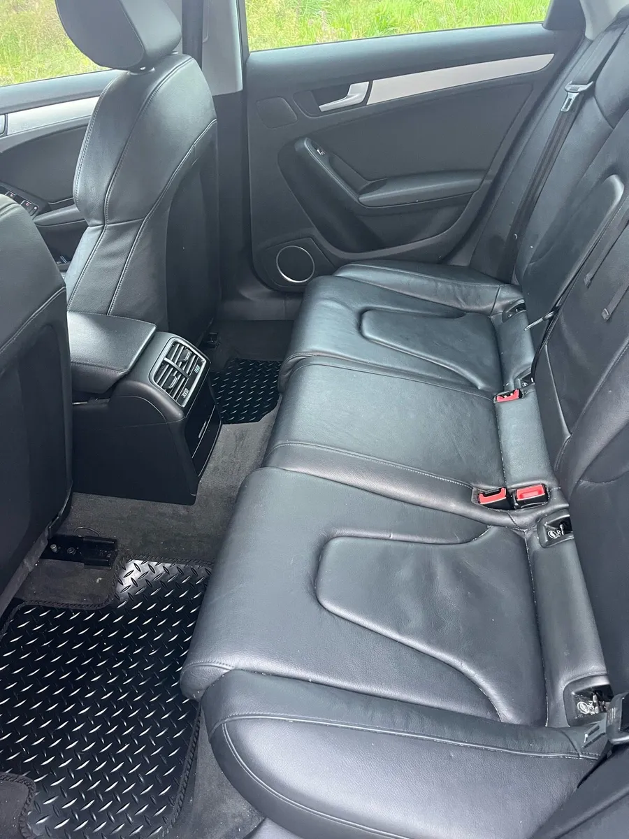 Audi A4 - Image 4