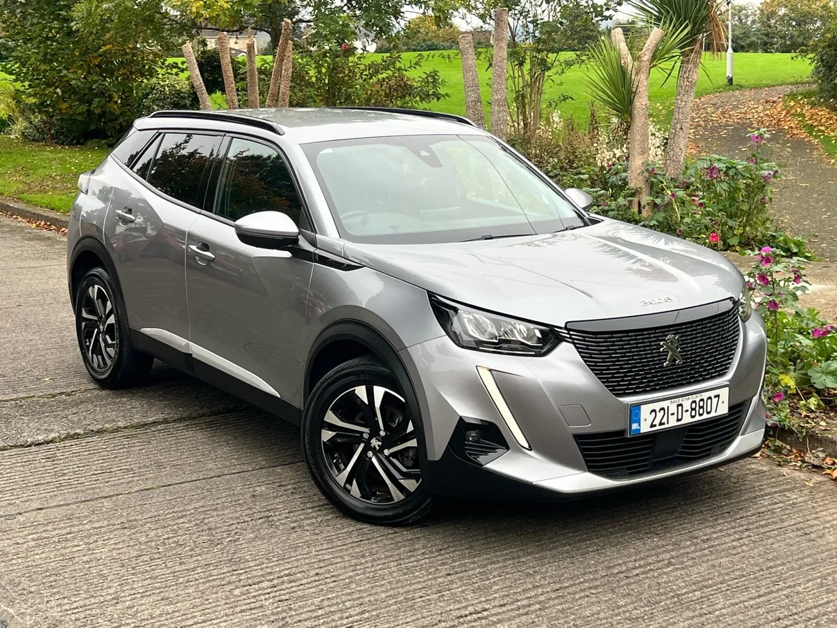 221 PEUGEOT 2008 ALLURE  1.2 PETROL WARRANTY - Image 4