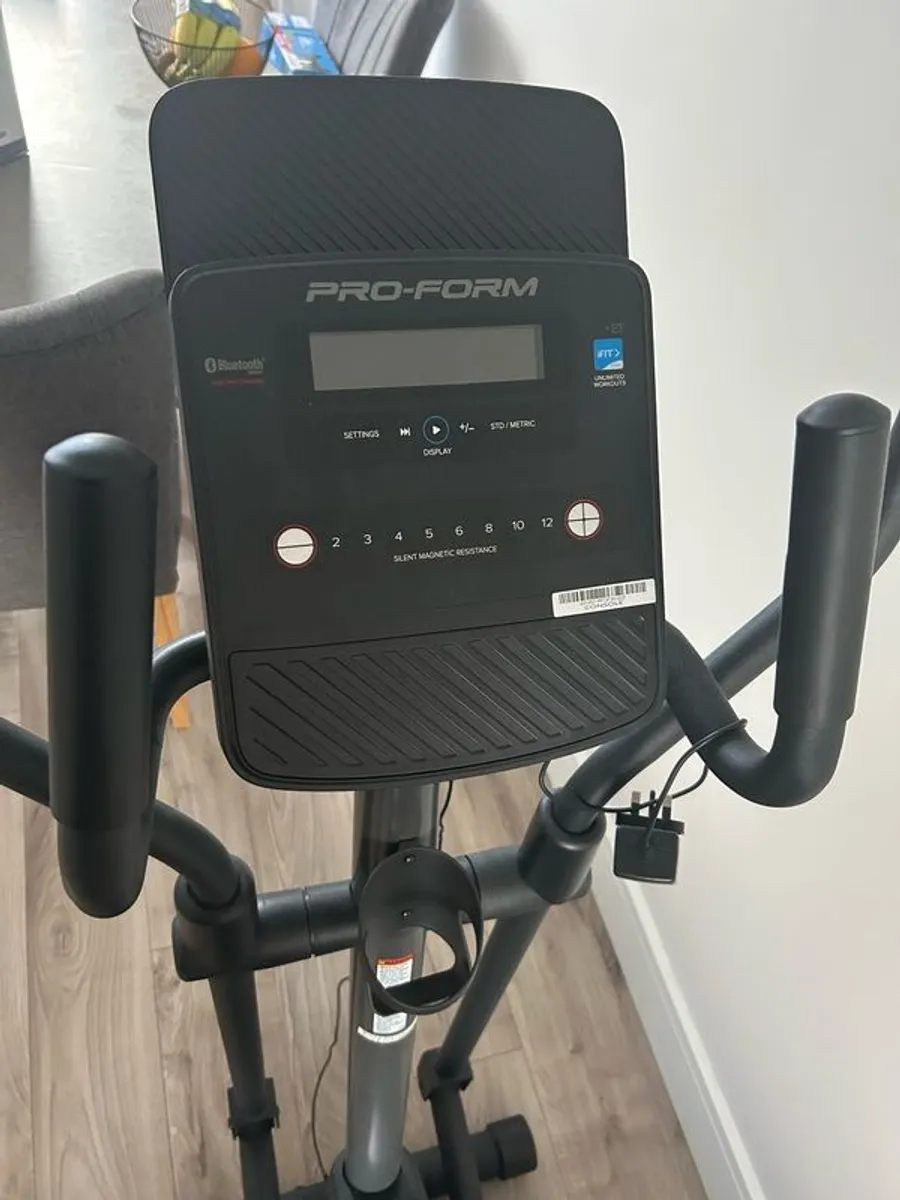 Cross Trainer ProForm Sport E2.0 Elliptical - Image 2