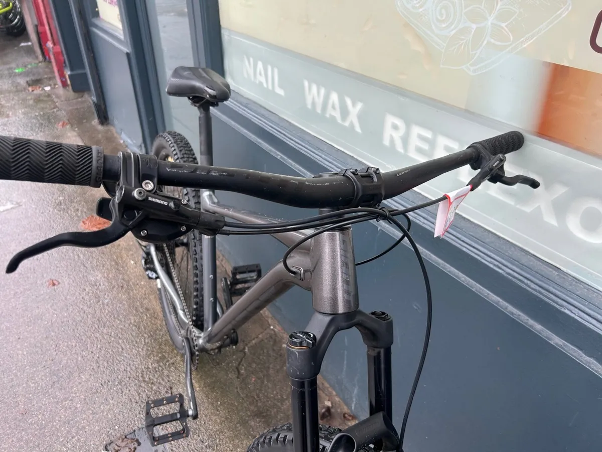 Giant Fathom ❗️Open 7 days of the week ❗️ - Image 2