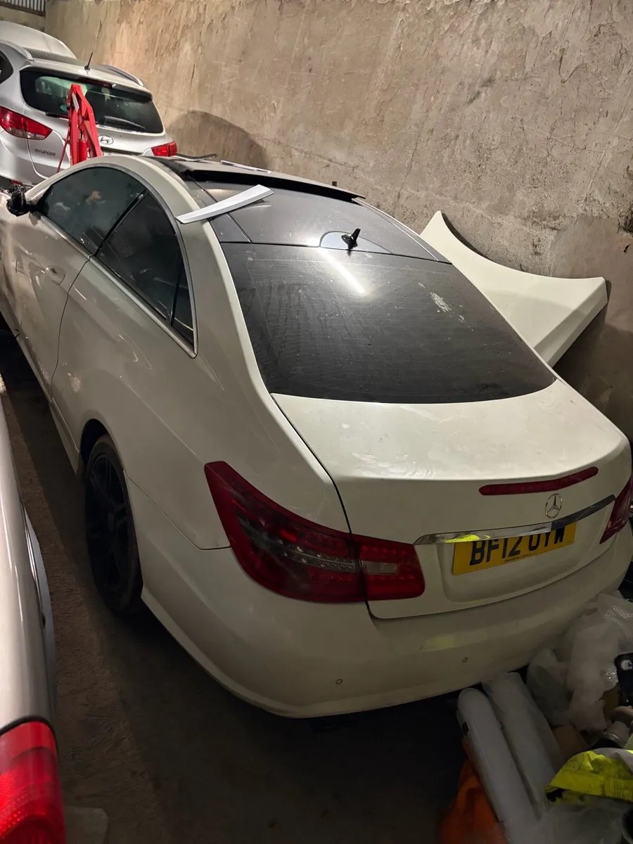 Mercedes e250 Parts - Image 2