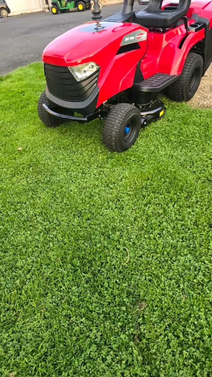 Castelgarden Ex Display - Image 4