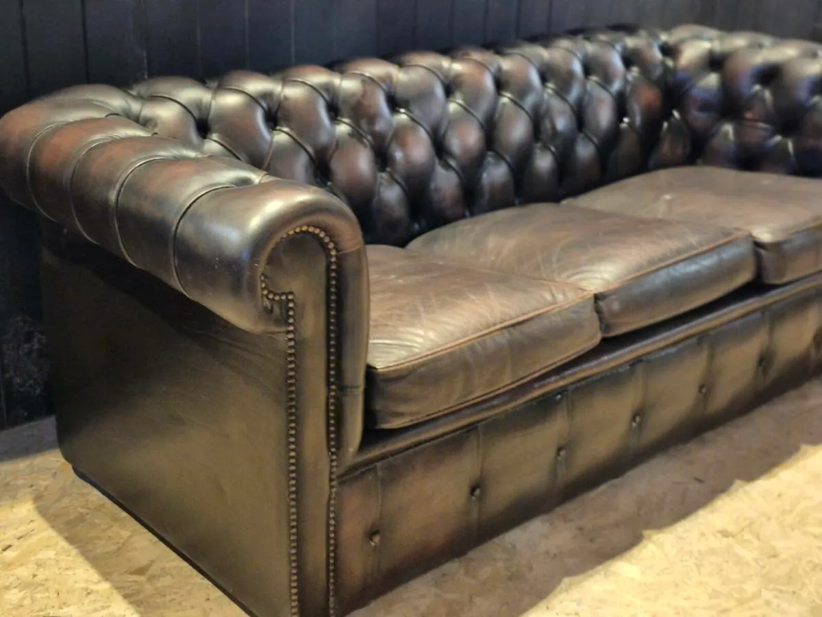 Vintage 3 Seater Chesterfield - Image 1