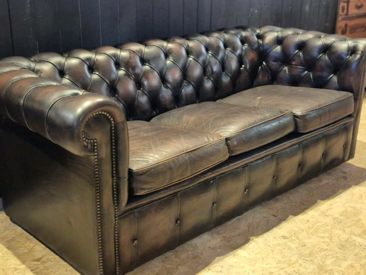 Vintage 3 Seater Chesterfield - Image 2