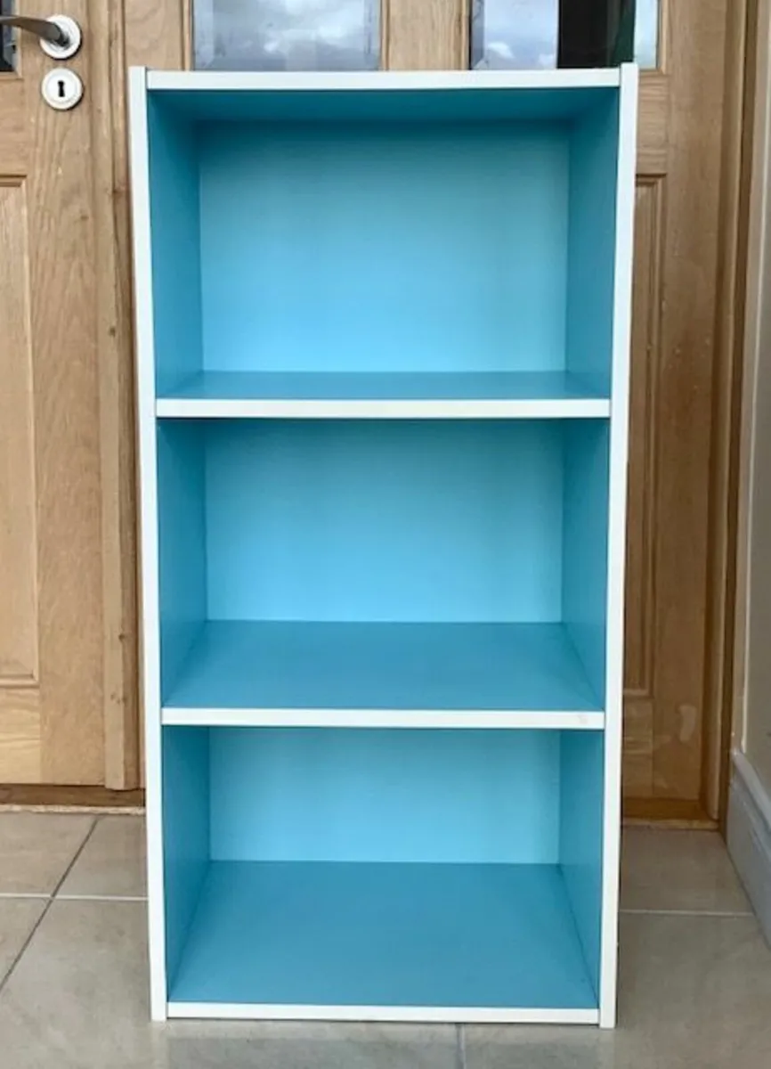 Bookshelf - Image 1