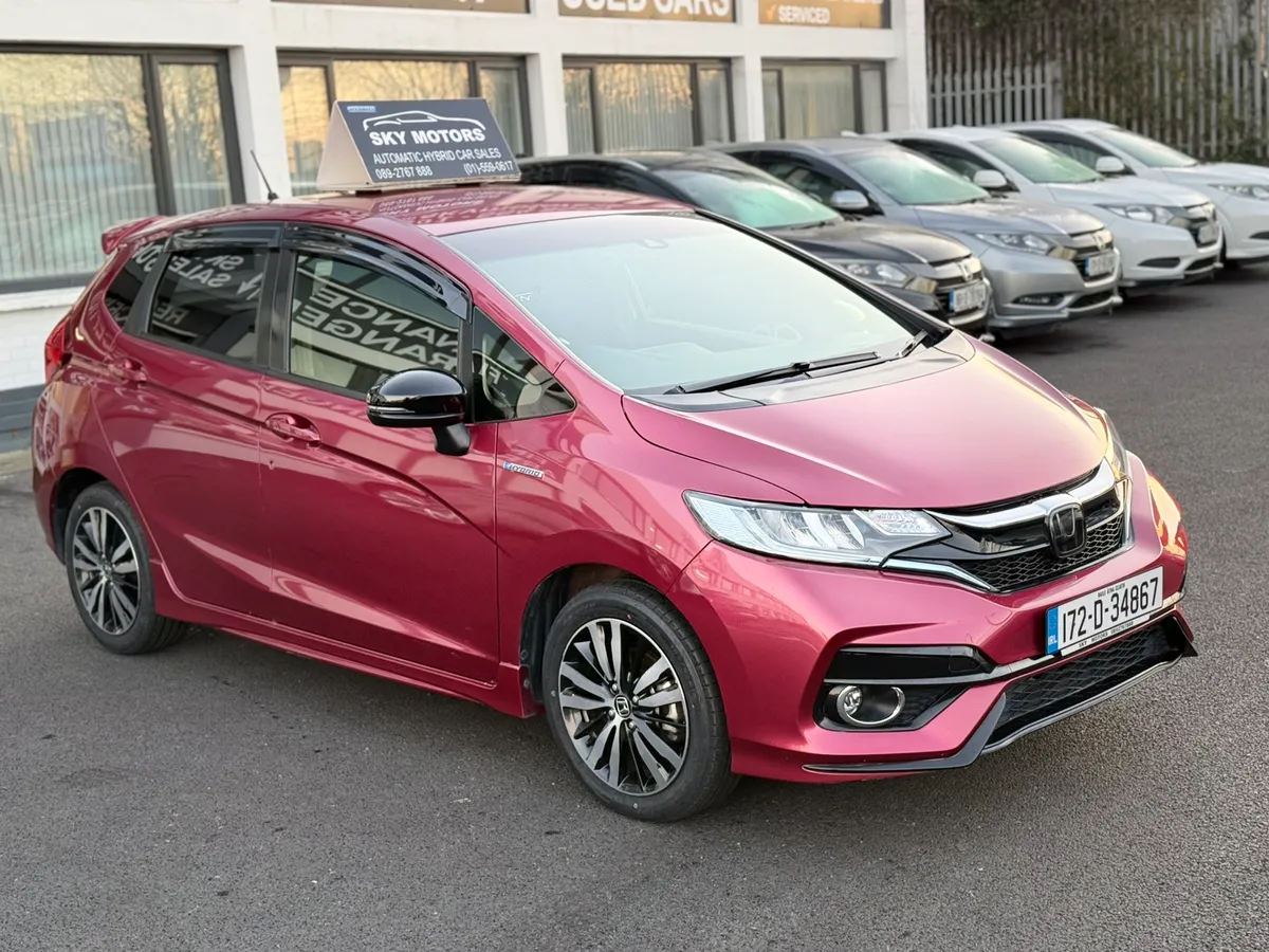 2017 Honda FIT 1.5 Hybrid auto, Sports Specs - Image 3