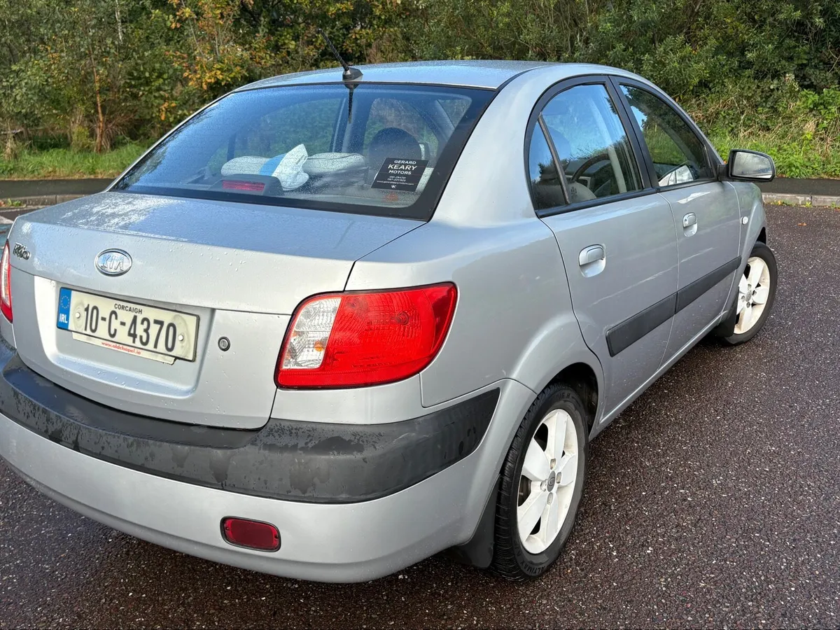 Kia Rio 2010 - Image 4