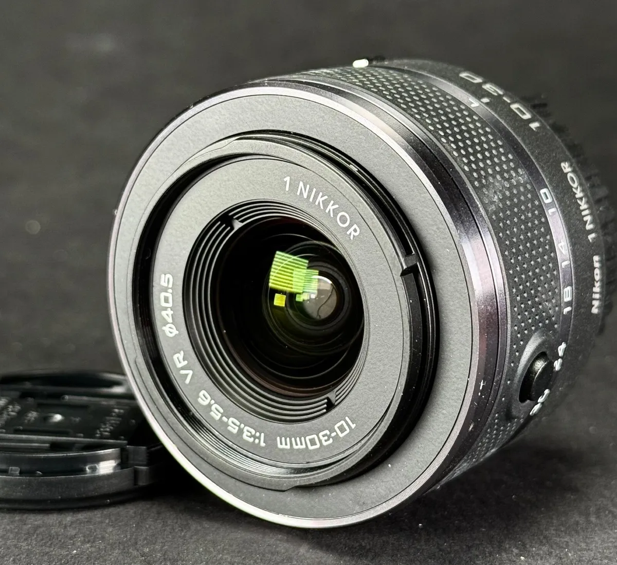 Nikon 1 J1 mirrorless digital camera bundle - Image 4