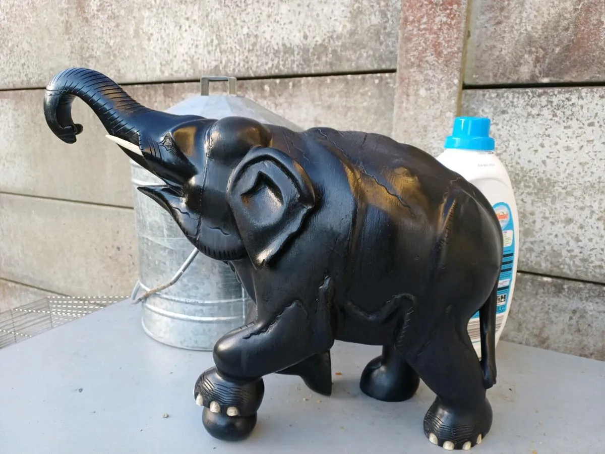 1940/50s Ebony Handcarved Elephant - Image 1