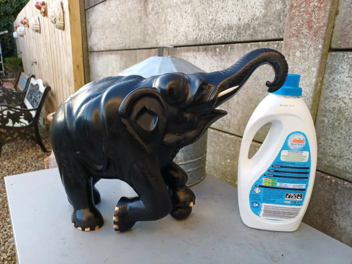 1940/50s Ebony Handcarved Elephant - Image 3