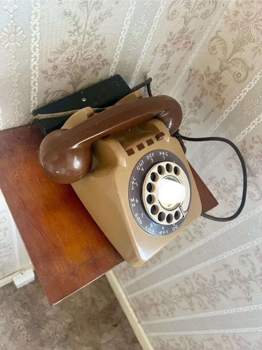 Vintage Telephone - Image 2