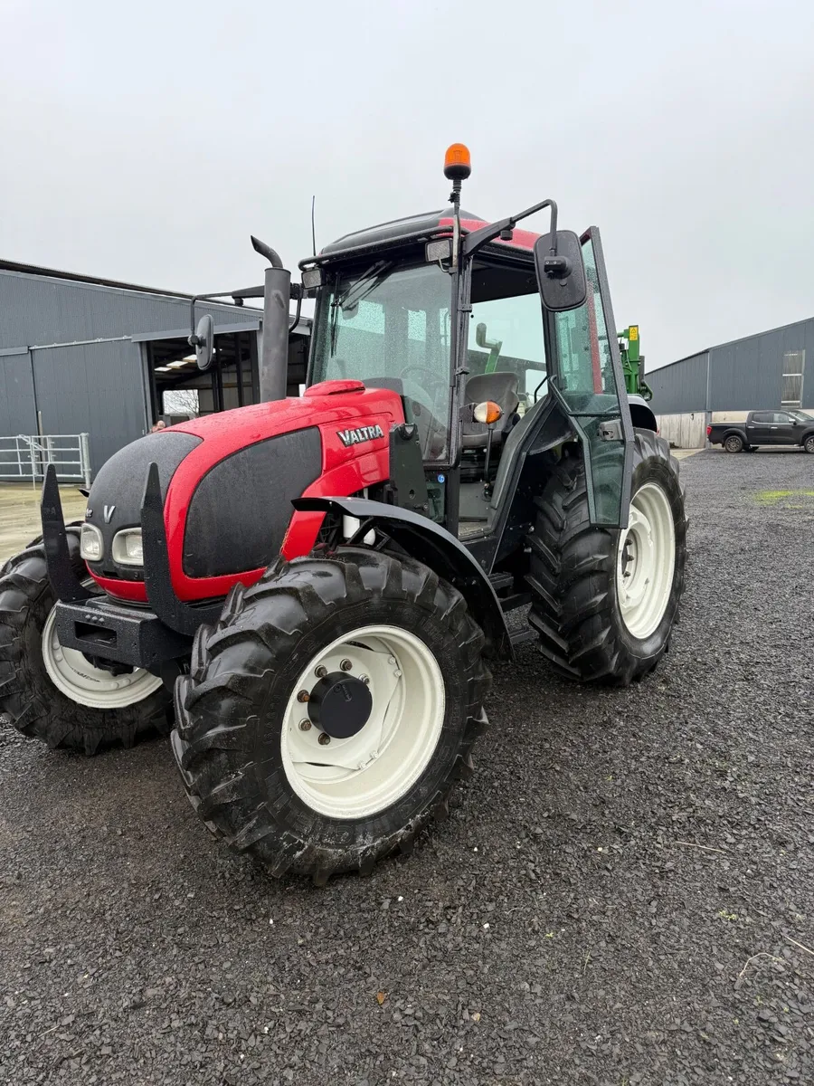Valtra a92 - Image 4