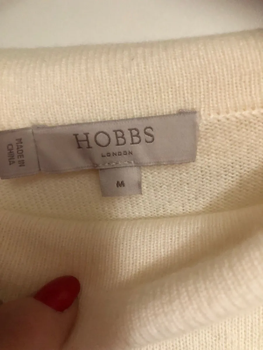 Ladies Hobbs jumper size M €10 - Image 2