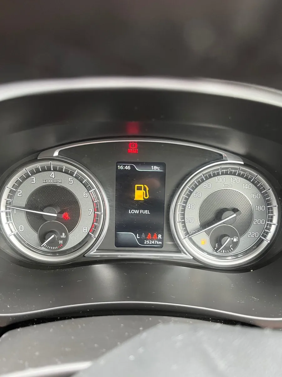 Suzuki SX4 S-Cross 2023 - Image 3