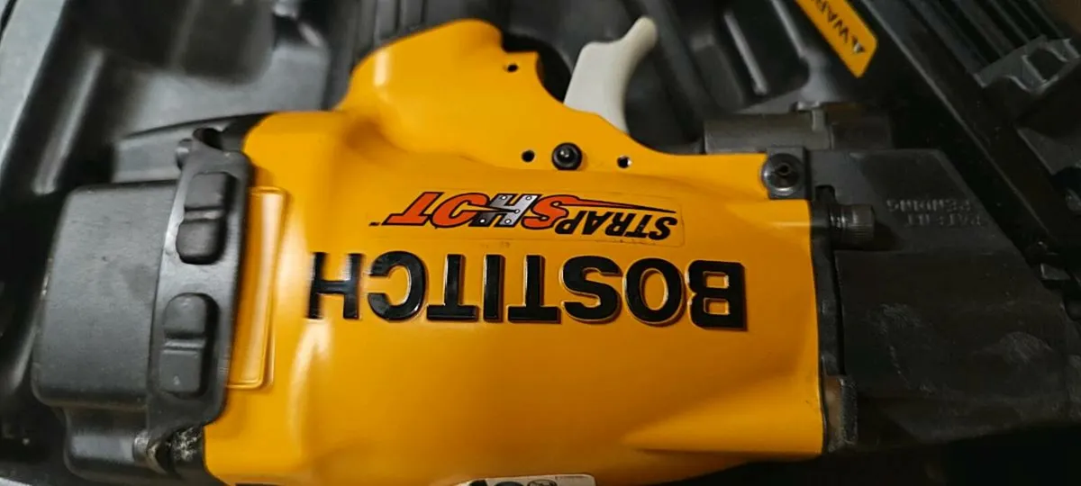 Bostitch MCN150-E Strap Shot - Image 4