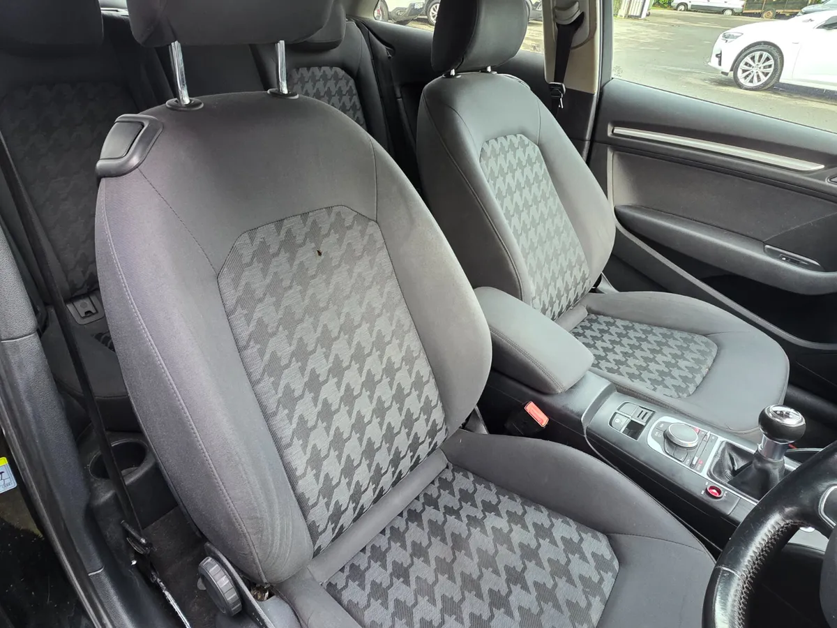 2015 Audi A3 1.6 TDI SE TECHNIK // ** NEW NCT ** - Image 4