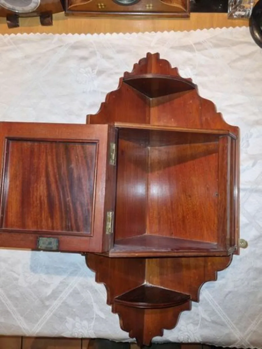 Vintage corner wall cabinet - Image 3