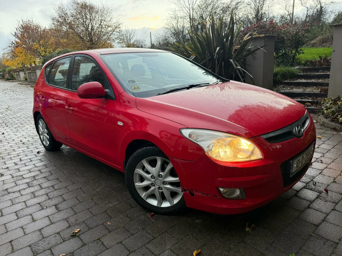 Hyundai I30 1.6 TDI 2010((NEW NCT)) - Image 1