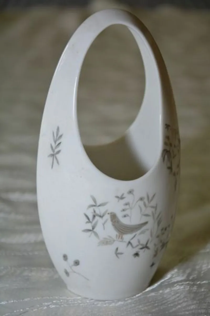 Rosenthal small porcelain basket - Image 1