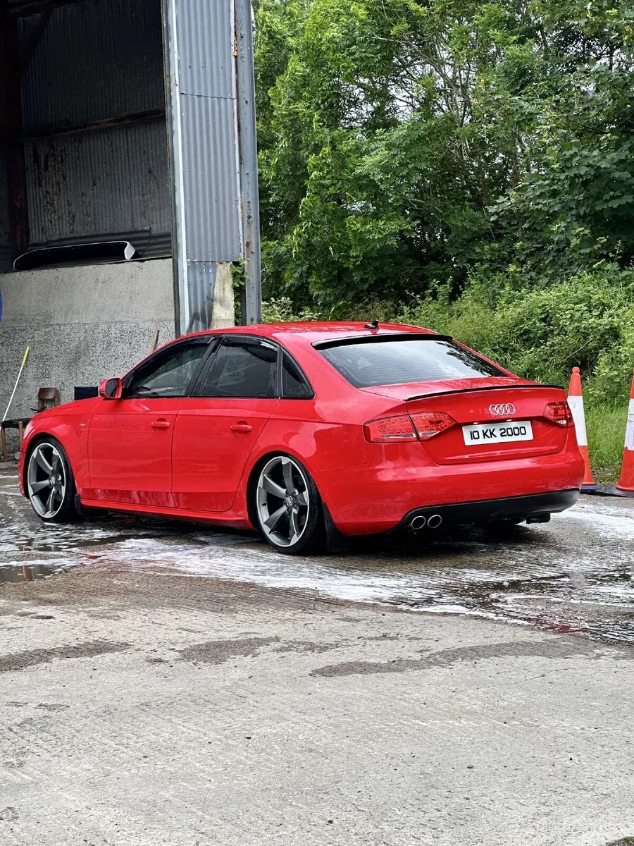 Audi A4 2010 - Image 4