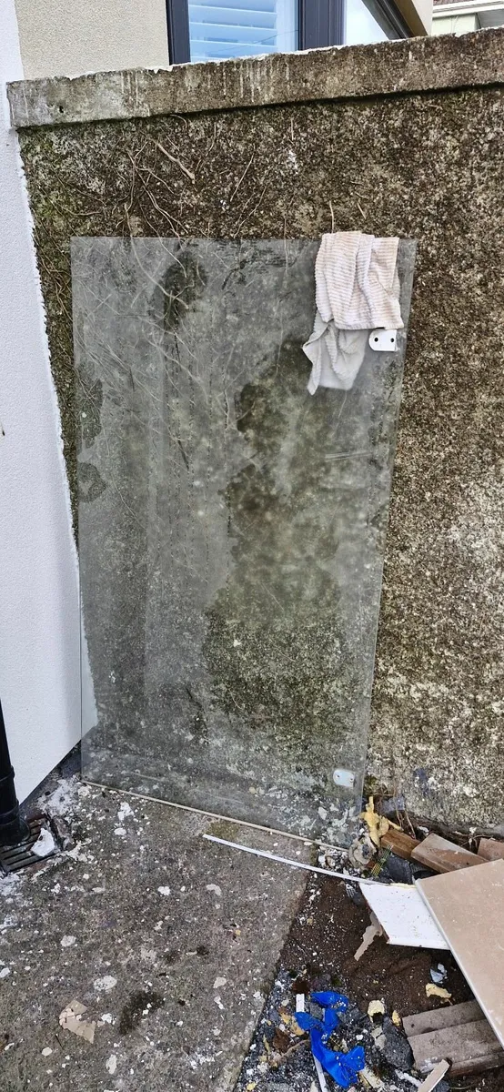 Shower screen - Image 2