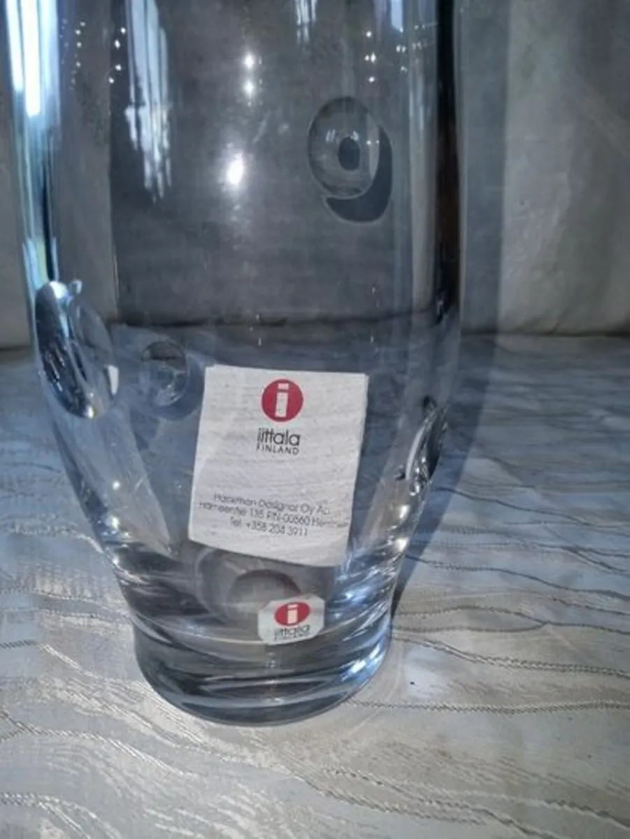 Scandinavian Art Glass Vase Iittala Finland - Image 4
