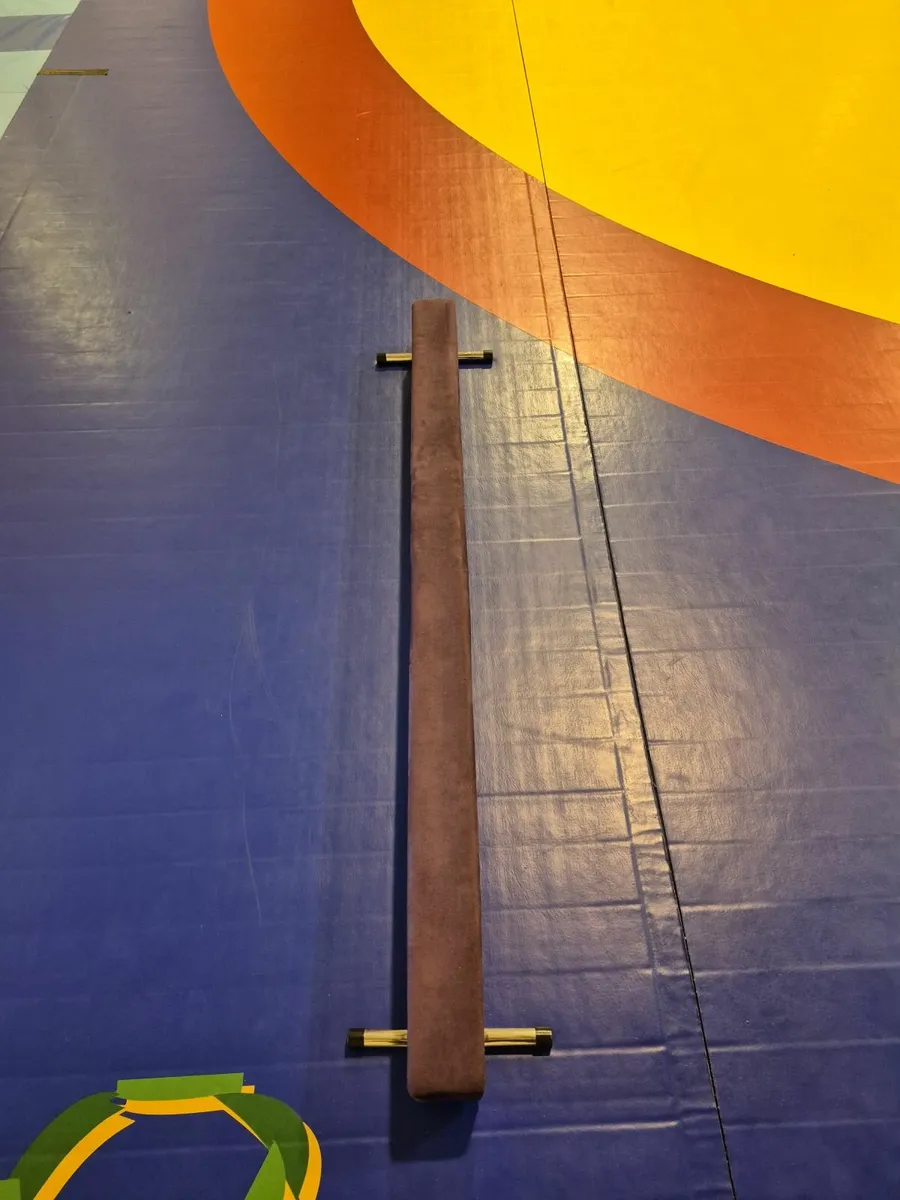 Gymnastics Beam - Image 2
