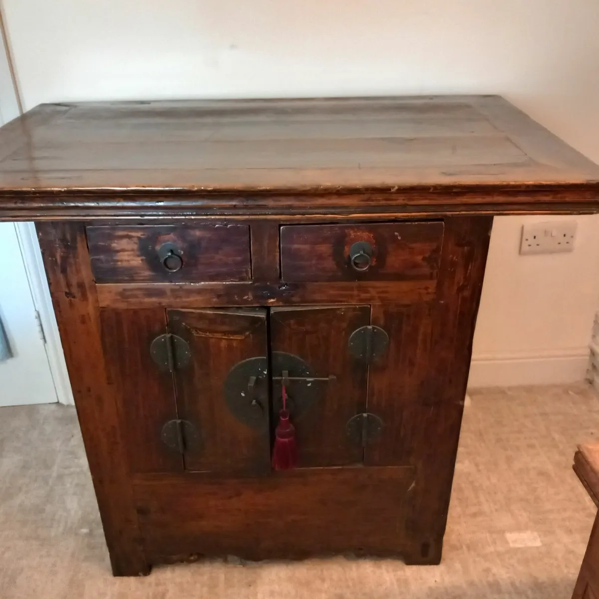 Unique Chinese sideboard - Image 2