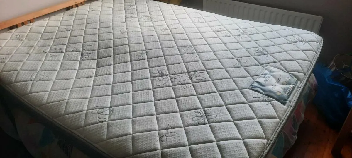Bed Mattress - king size - Image 1