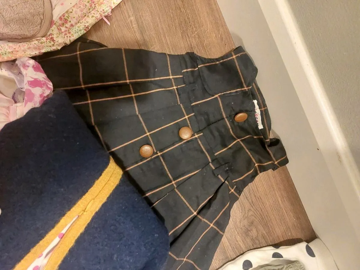 Girla 12 to 18months Clothes bundle - Image 2