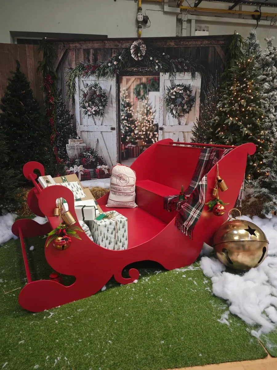 5ft Santa Sleigh - Image 2