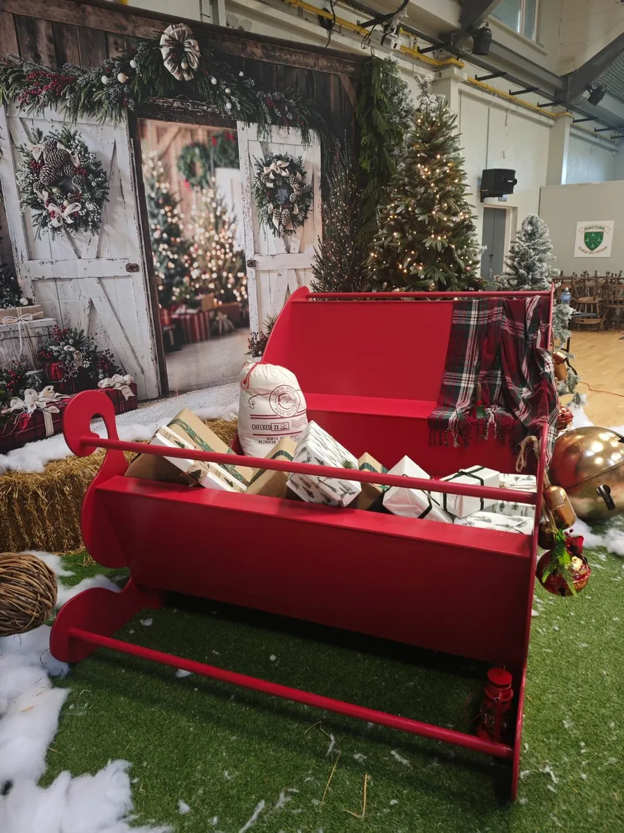 5ft Santa Sleigh - Image 3