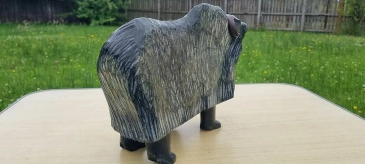 Joe Kavik - Large Arctic Musk Ox Sculpture - Image 4