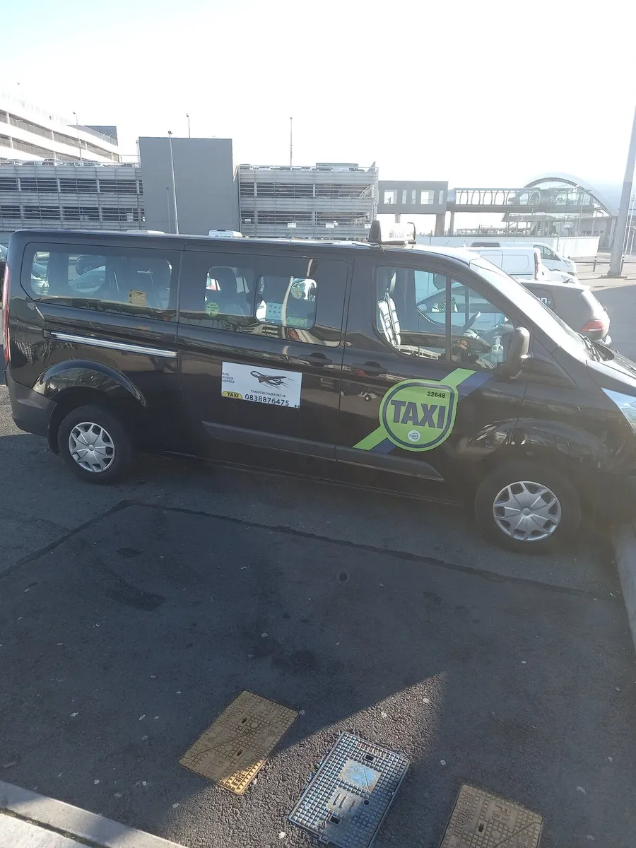 Taxi for rent - Image 3