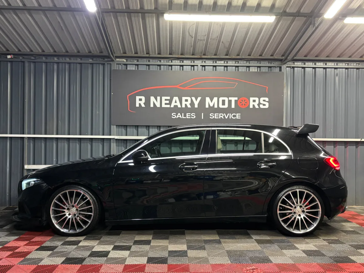 2018 182 Mercedes-Benz A-Class Sport A180d Auto - Image 3