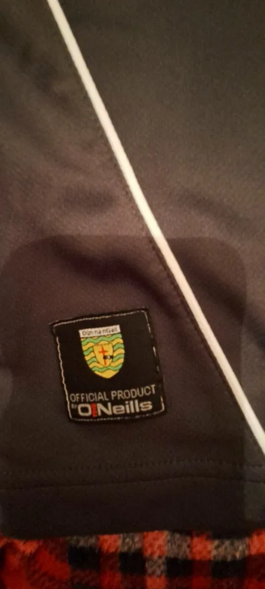 Donegal gaelic football top - Image 2
