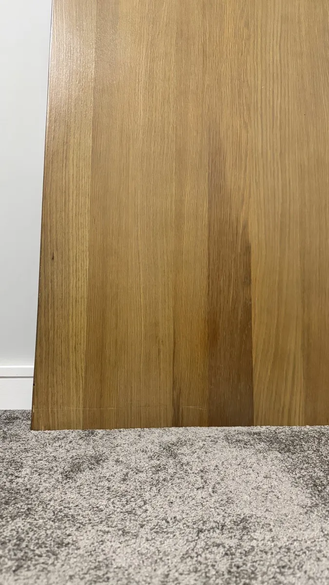 Large Solid Oak Dining Table 200cm, Like New - Image 4