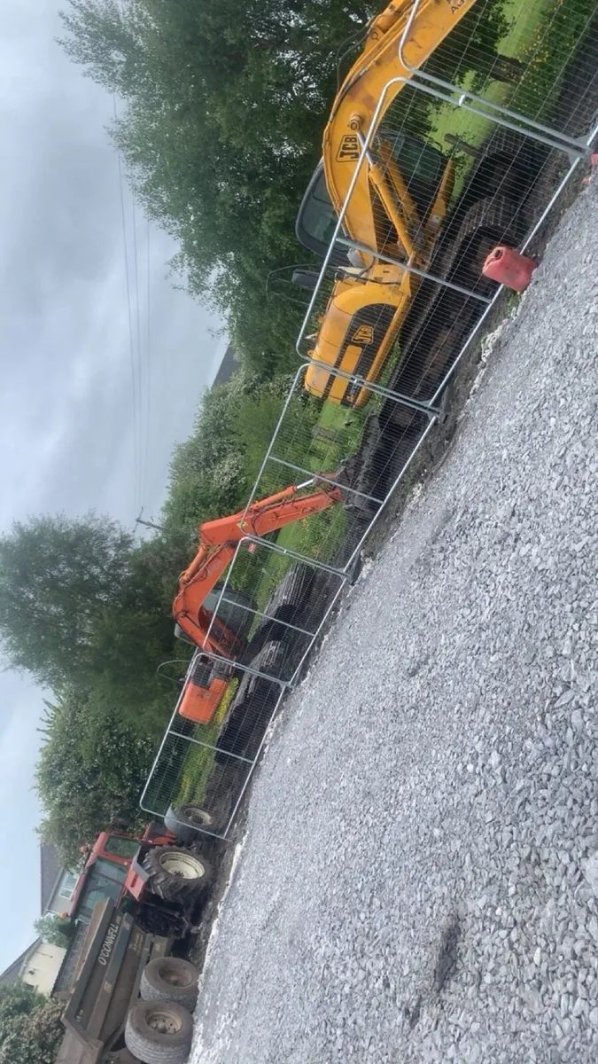 Digger and tractor hire with driver - Image 2