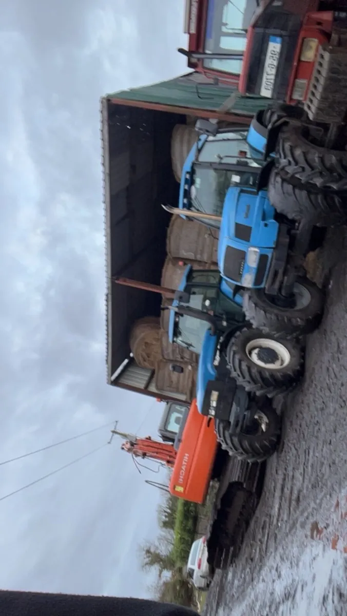 Digger and tractor hire with driver - Image 3