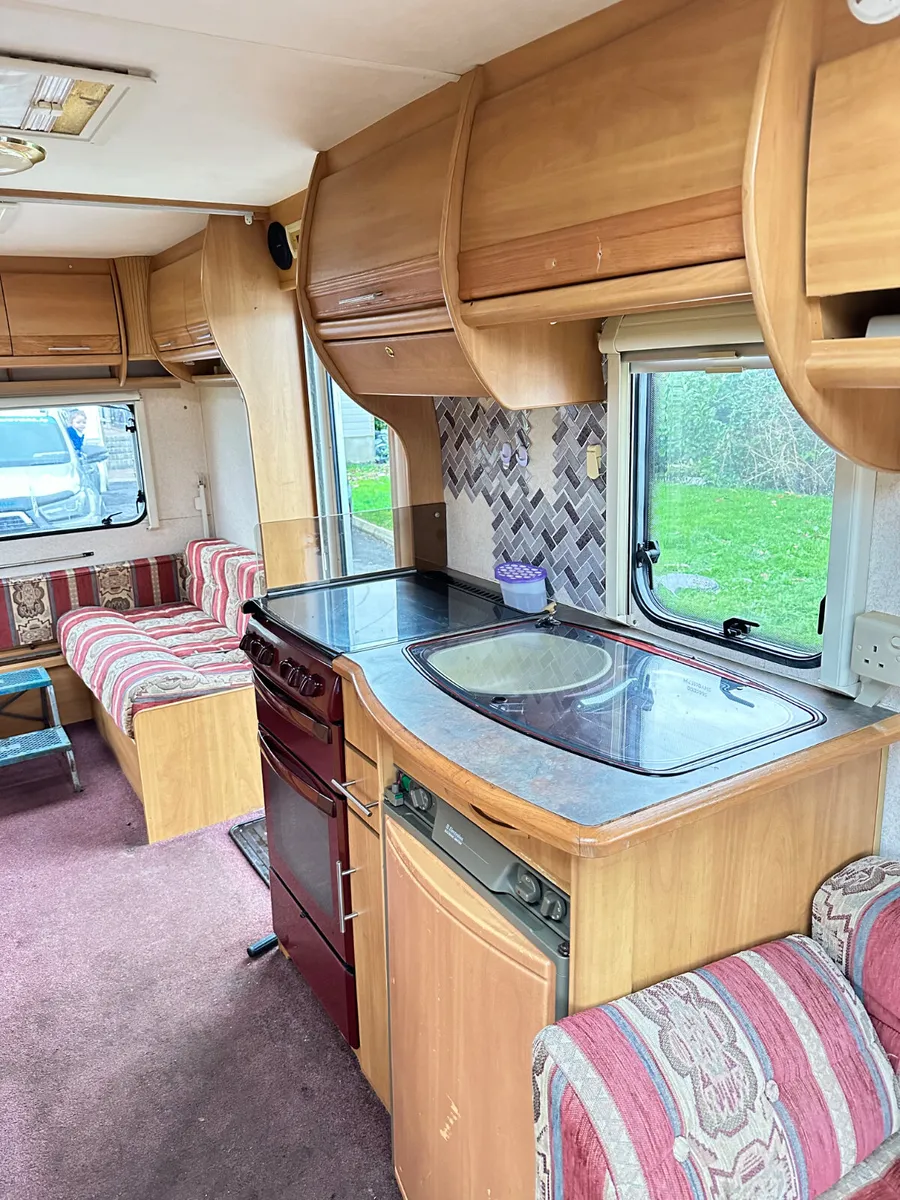 ✨SWIFT CHALLENGER 5 BERTH✨ - Image 4