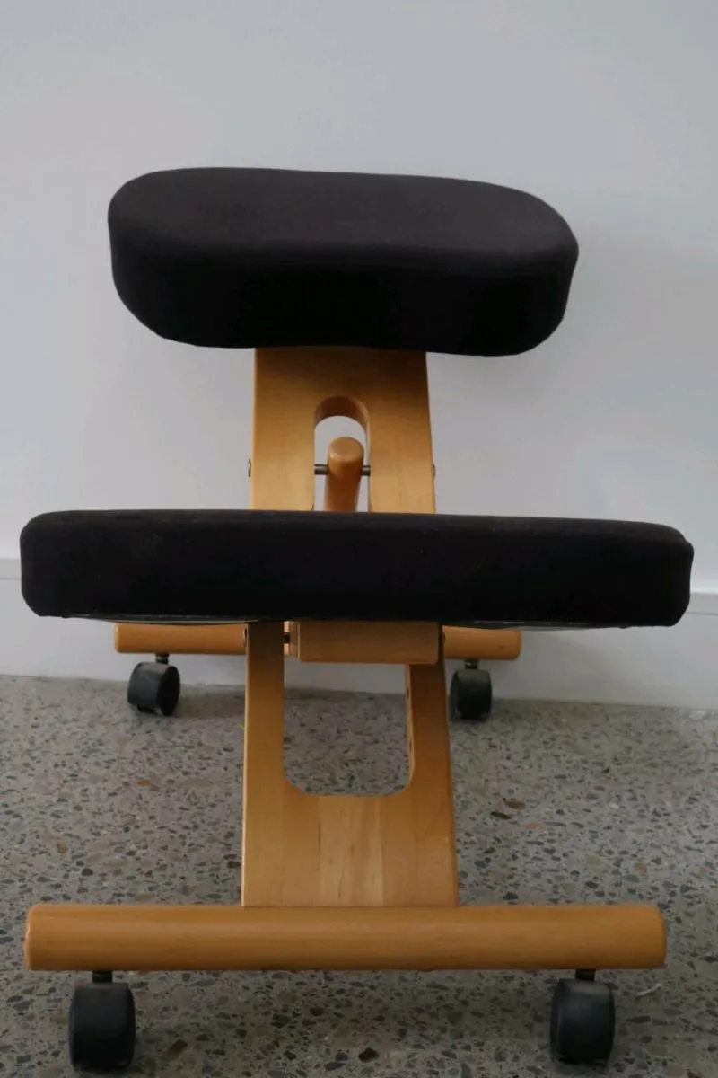 Ergonomic Kneeling Chair - Image 2