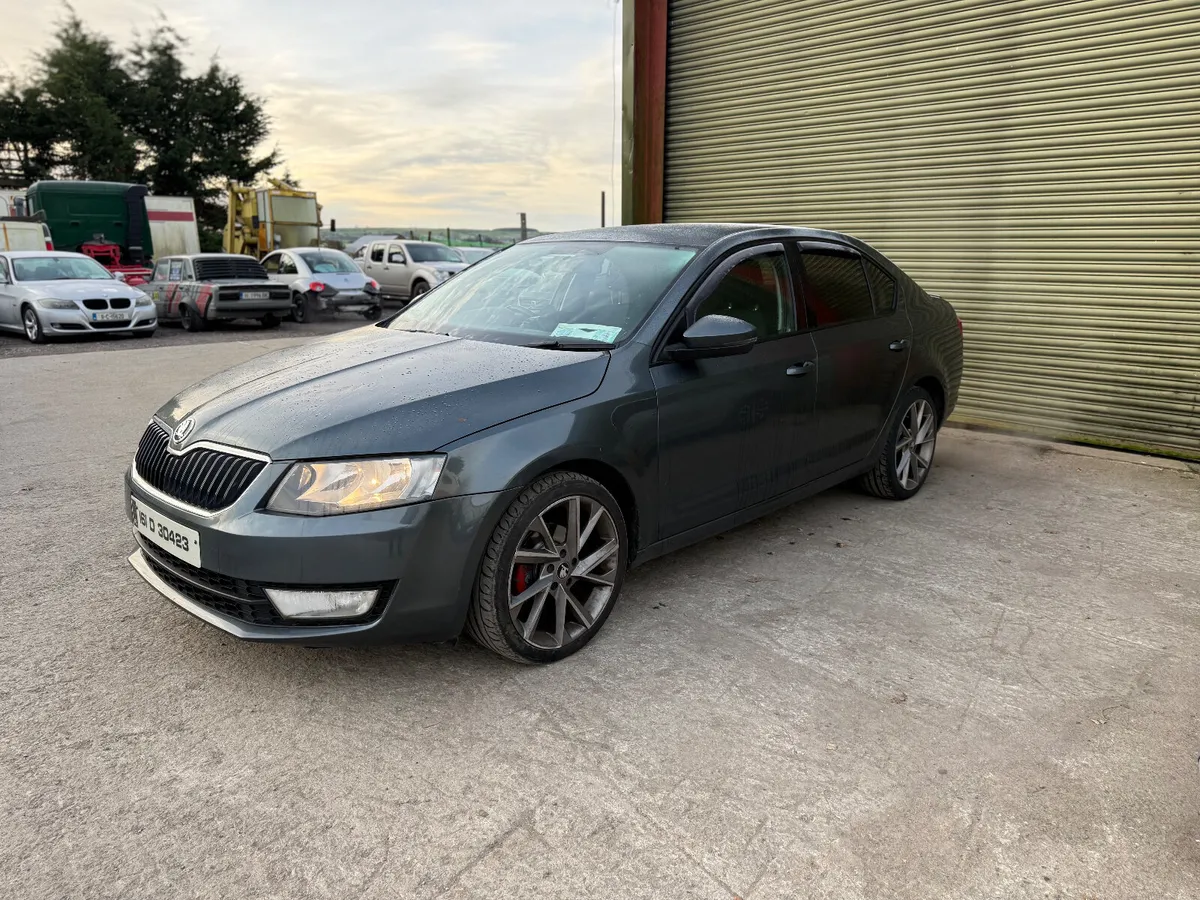 161 SKODA OCTAVIA 1.6TDI AUTOMATIC DSG - Image 3