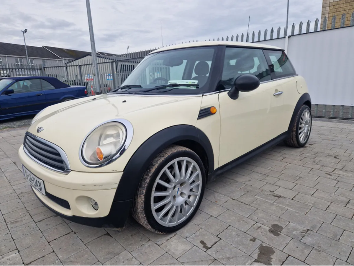 Mini Cooper 1.4 4SEATS 3DR ONE - Image 3