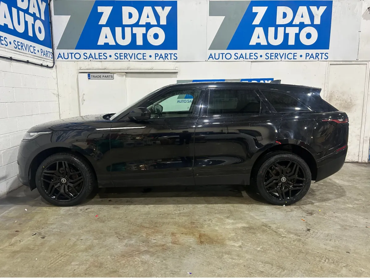 Land Rover Range Rover Velar VELAR 2.0 TD4 S 20 20 - Image 4