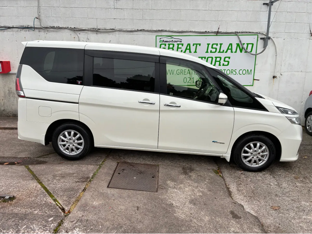 Nissan Serena 2.0 DAA-GC27 8SEATS 5DR AU - Image 3