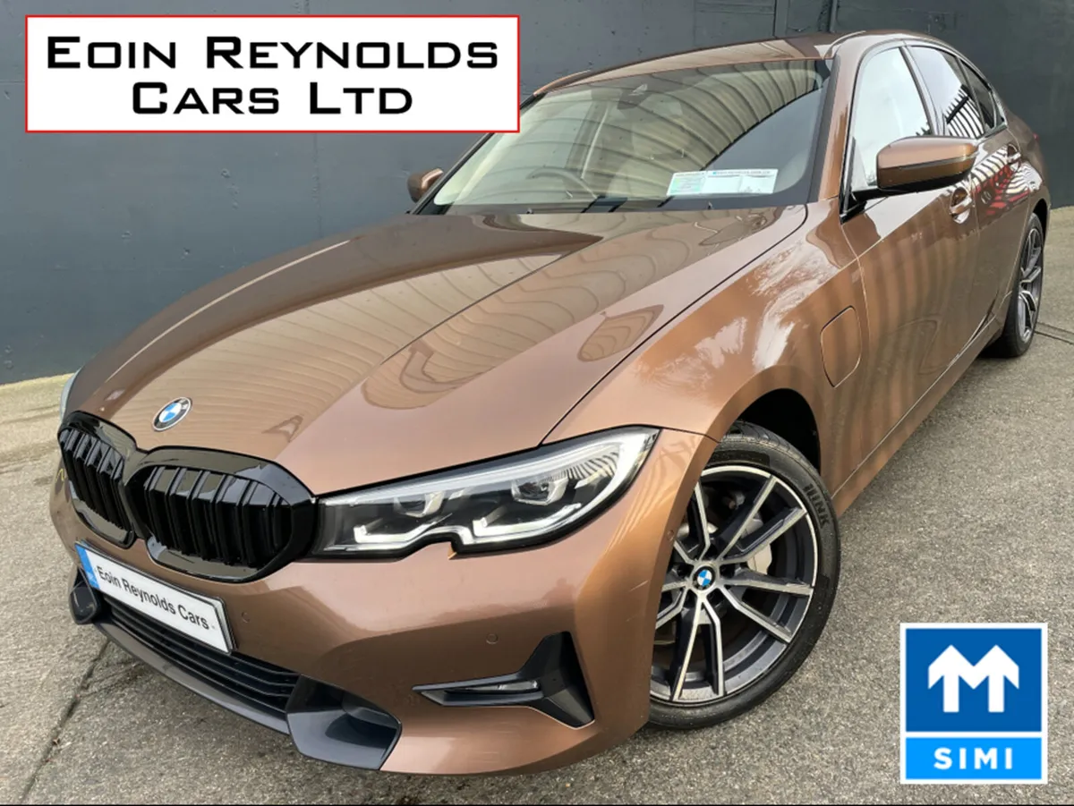 BMW 3-Series 330E SPORT PHEV 4DR AUTO LOW KMS! - Image 1