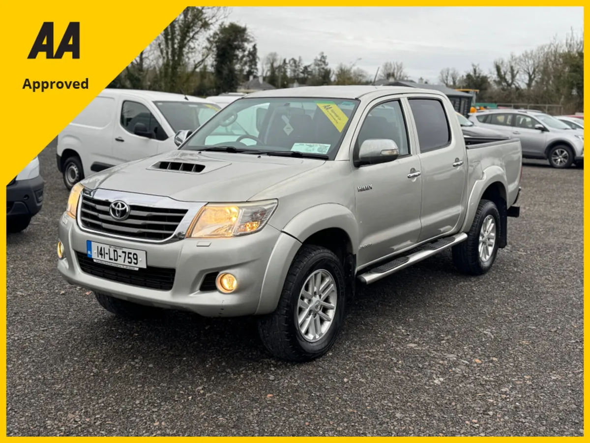 Toyota Hilux 3.0 D-4D INVINCIBLE D/C 1 171BHP - Image 1
