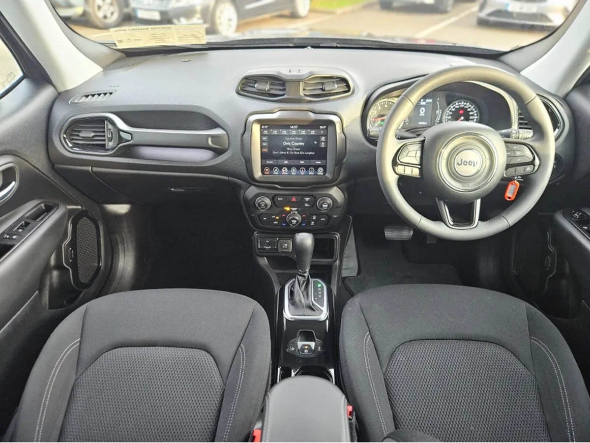 Jeep Renegade NIGHTEAGLE 1.5 MHEV 130HP - Image 2