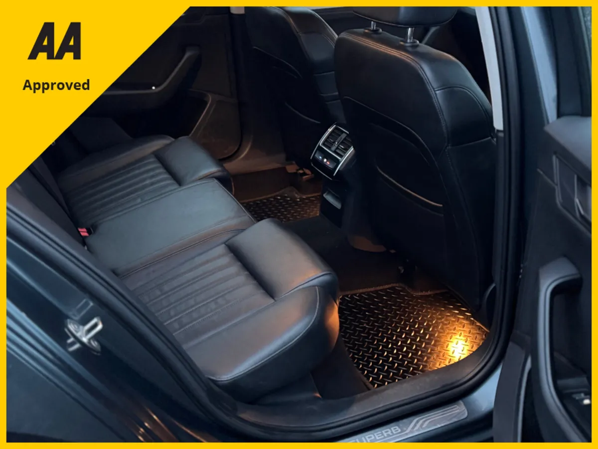 Skoda Superb STYLE 2.0 TDI 150BHP 4DR - Image 4